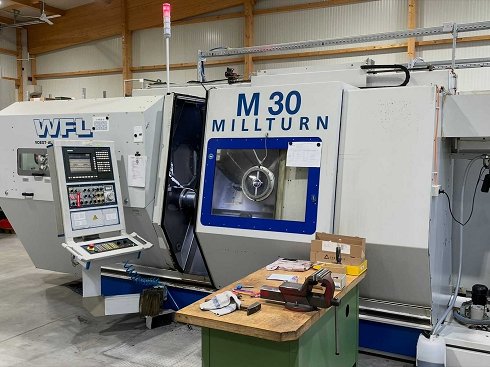 Centro de torneado, perforaci�n y fresado CNC WFL M30 Millturn 1999