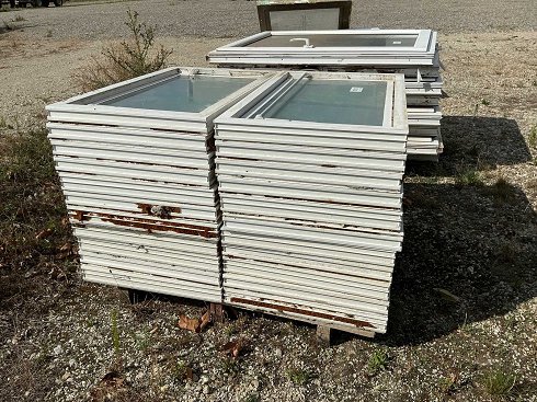 Ventana de lote mixto de estable 1000x600 (22x)