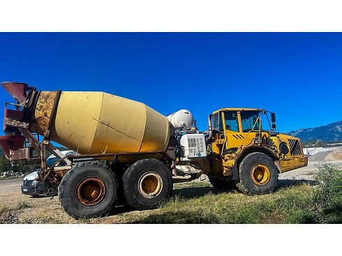 2002 - VOLVO - A25D - Volquete articulado