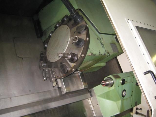 CNC Lathe CNC Drehmaschine CNC Draaibank