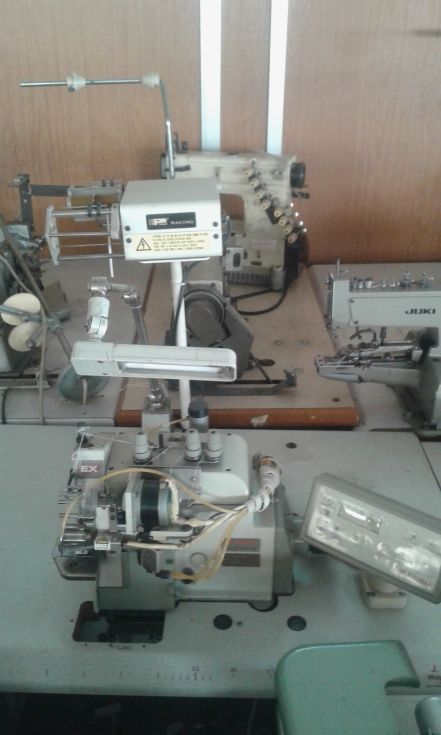 Máquina coser Overlock Autómata