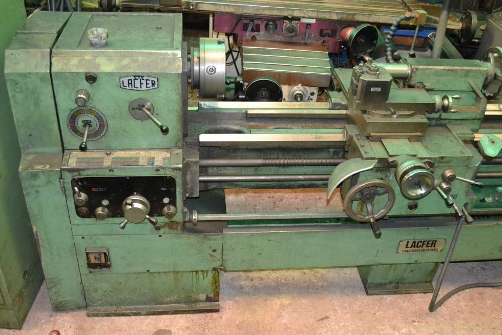 Torno Lacfer CR2-E250 de 2000