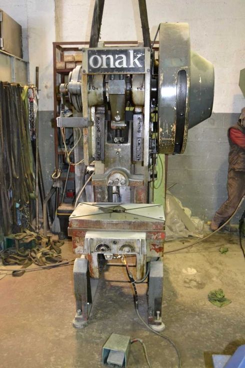 Prensa Onak MBD40