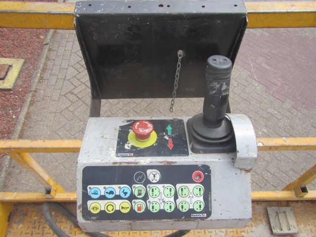 Plataforma elevadora de tijera