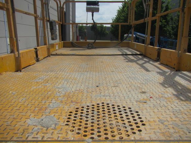 Plataforma elevadora de tijera