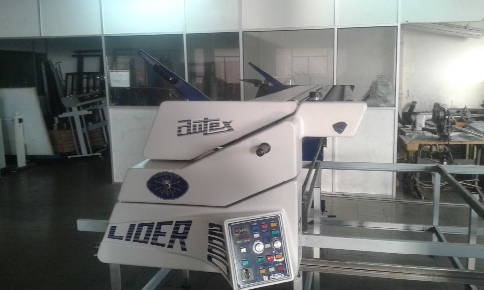 Carro de extender Autex Lider 2000