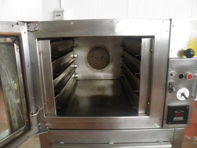 Horno y mantenedor