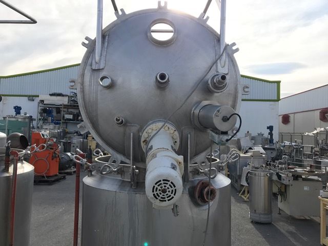 Deposito reactor con sistema de agitación y preparado para vapor en acero inoxidable 500 lts