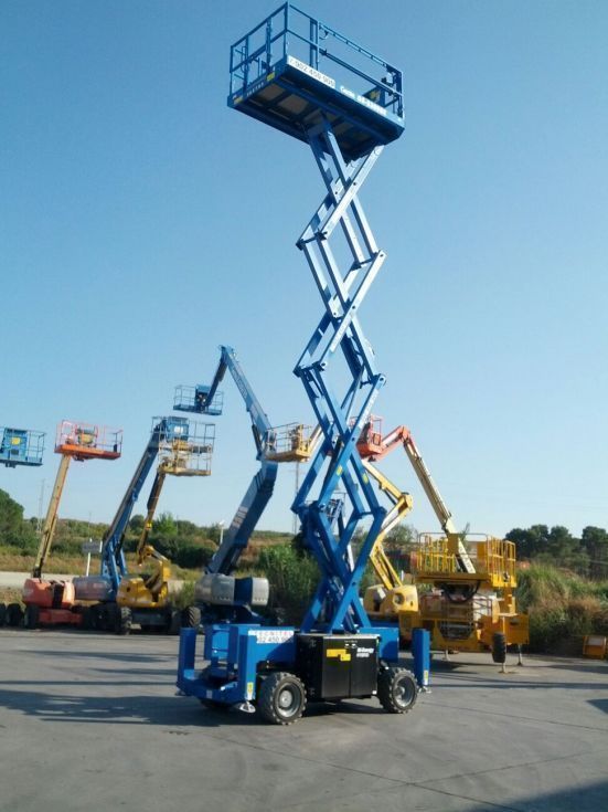 Tijera Eléctrica 12mts HIBRIDA BI-ENERGÍA