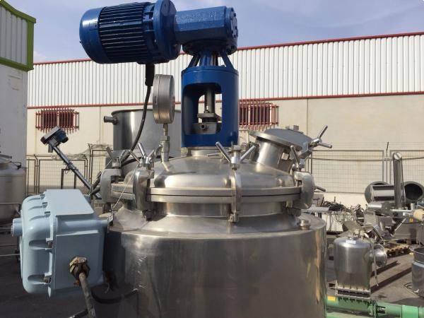 Deposito reactor en acero inox con doble cuerpo para vapor y sistema agitación 250 litros