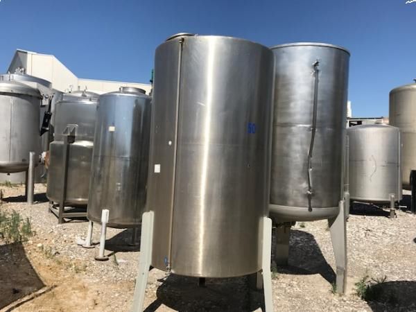 Depositos sencillos en acero inoxidable de 3.000 litros