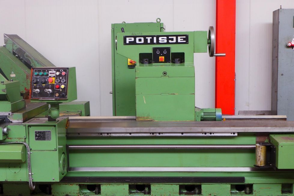 Potisje CNC lathe 1600 x 3000 mm 1384 = Mach4metal