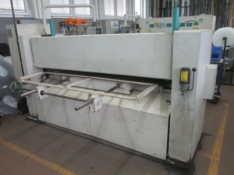 Pressbrake / Folding / Mech. / Hydr.Folding machine