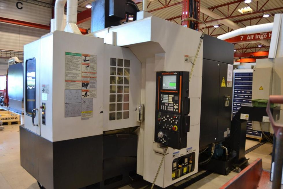 Mazak VARIAXIS 500 X/Y/Z/A/C 510/510/460 -120 +30/360 5 axis Mach4metal