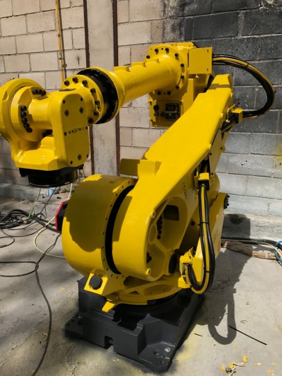 Robot usado Fanuc R2000i 165F RJ3iB