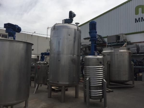 Deposito acero inoxidable de 4.000 litros STORK con sistema de agitación INOXPA