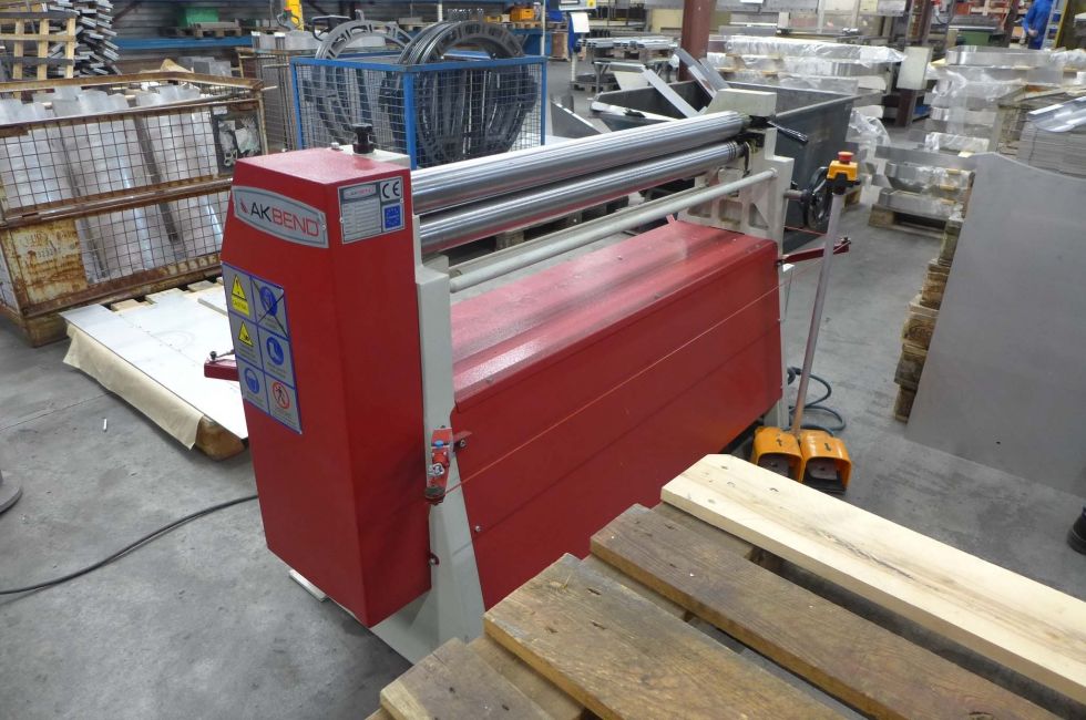 Akbend 3 roll plate bender 1200 x 2 mm Mach4metal = 3561