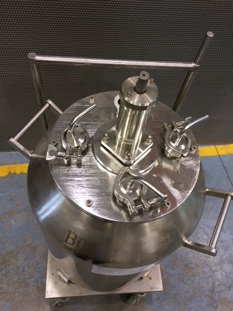 Deposito 100l inox 316 con agitacion de segunda mano