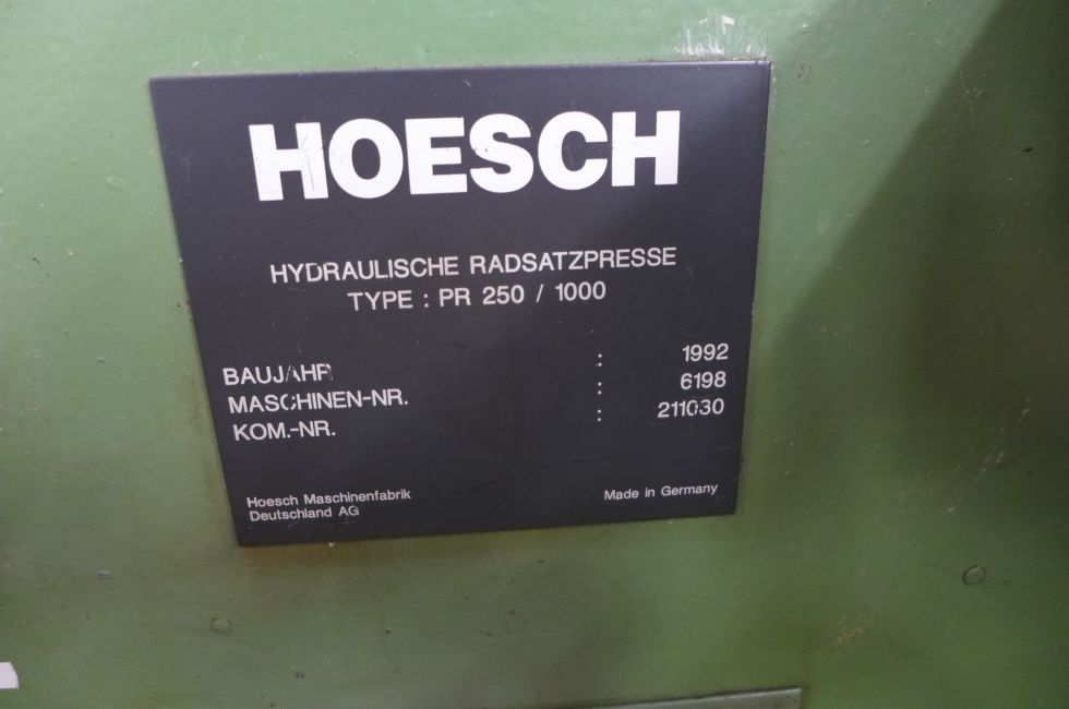 MFD Wheel set press 250 Ton x Ø 1000 mm Mach4metal