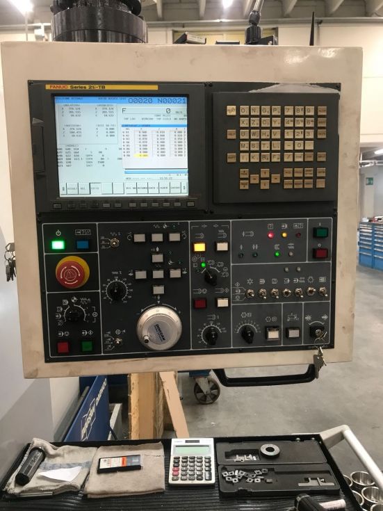 Doosan PUMA 400 MA Ø 770 x 1014 with live tools 4055 = Mach4metal