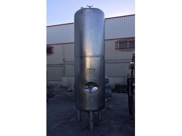 Depósitos sencillos para líquidos de 2.200 litros de capacidad en a/inox