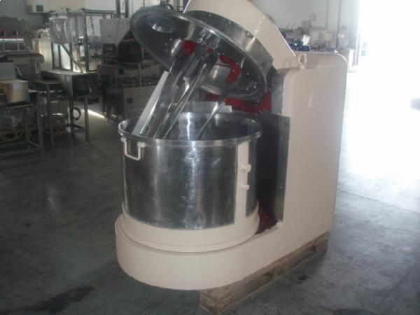 Mezcladora vertical para productos densos 500 kg