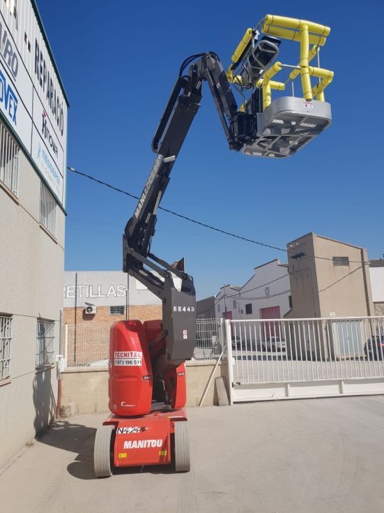 Plataforma Elevadora Articulada 12 mts eléctrica