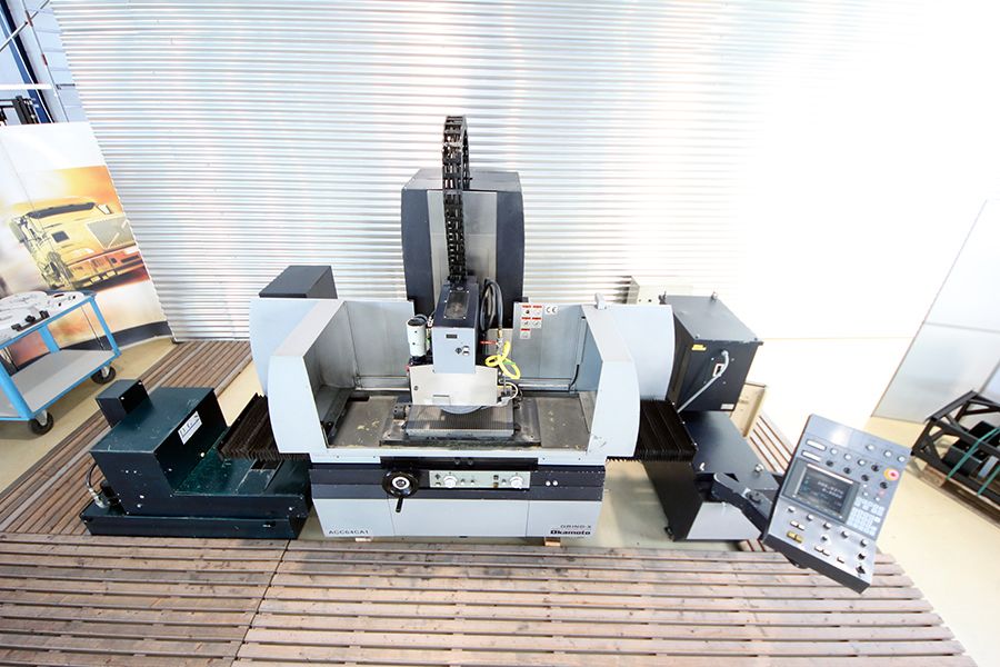 Okamoto CNC Surface / Profile 800 x 440 x 500 mm 4302 = Mach4metal