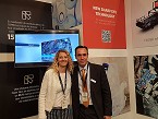  Judit Jansana, directora para Espaa y Portugal de Tomra, junto a Pablo Barahona, ingeniero de ventas de Tomra. 