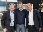  Hkan Agnevall, presidente de Volvo Buses, Melker Jernberg, presidente de Volvo CE, y Bjrn Ingemanson, presidente de Volvo Penta, en la ceremonia de inauguracin.  Emmy Jonsson 