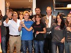 El equipo de Megasport y Peak brind por el xito de la tienda