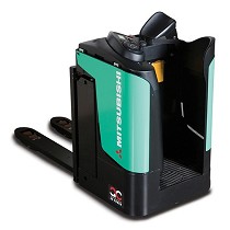 Transpaletas elctricas conductor montado de pie