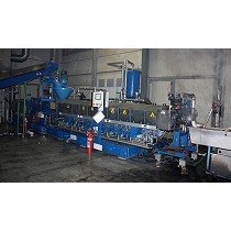 Extrusora de doble husillo corrotante