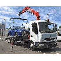 Gras articuladas sobre camin