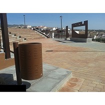 Papeleras urbanas personalizadas