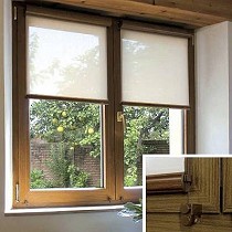 Estores instalados en la ventana o puerta