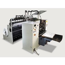 Mquina cortadora y dobladora para la produccin de compresas