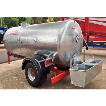 Cuba de agua para tractor