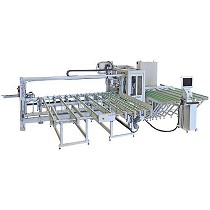 Centro atornillado y mecanizado para perfiles de PVC