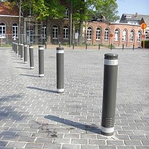 Bolardos flexibles de caucho reciclado