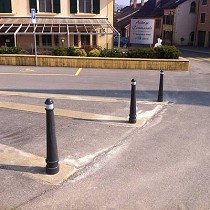 Bolardos flexibles de caucho reciclado