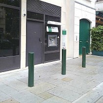 Bolardo antialunizaje