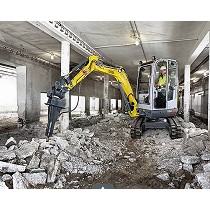 Excavadoras con giro cero sobre orugas