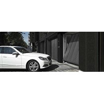 Puerta de garaje comunitario