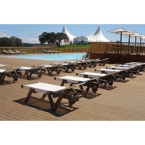 Mobiliario urbano de plstico reciclado