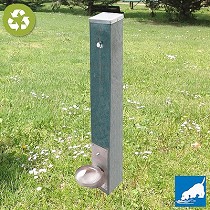 Fuente urbana solo para mascotas