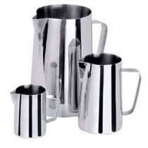 Jarra no graduada de acero inoxidable