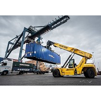 Carretillas tipo Reachstacker