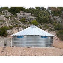 Depsitos con cubierta metlica