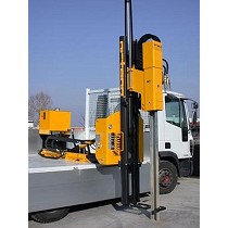 Hincaposte para camin